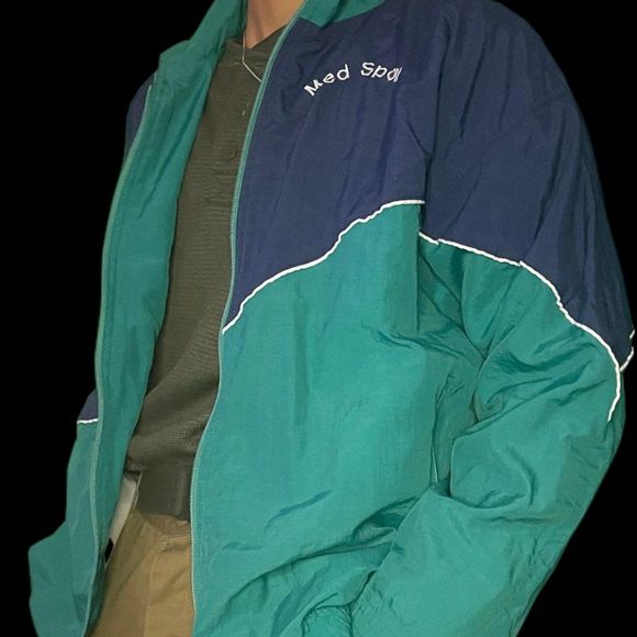 "med sport" embroidered vintage windbreaker - Picture 1 of 5